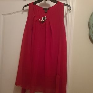 Red dressy tank with pearl accents, nwt
